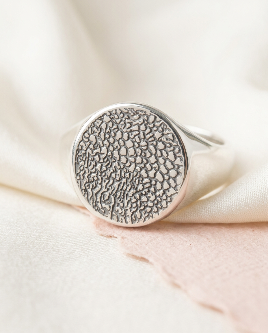 Organic Nose Print Signet